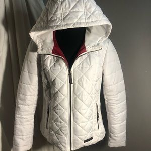 G.H Bass & Co. white puffer jacket size Large